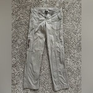Sonoma. Women’s pants size 4